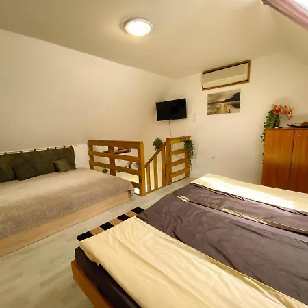 Bardos Vendeghaz Vakantiehuis